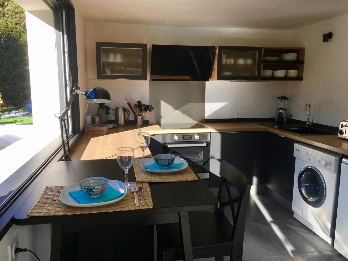 Bed,Kitchen&Swimming Pool Villa Esterel Saint-Raphaël Exterior foto